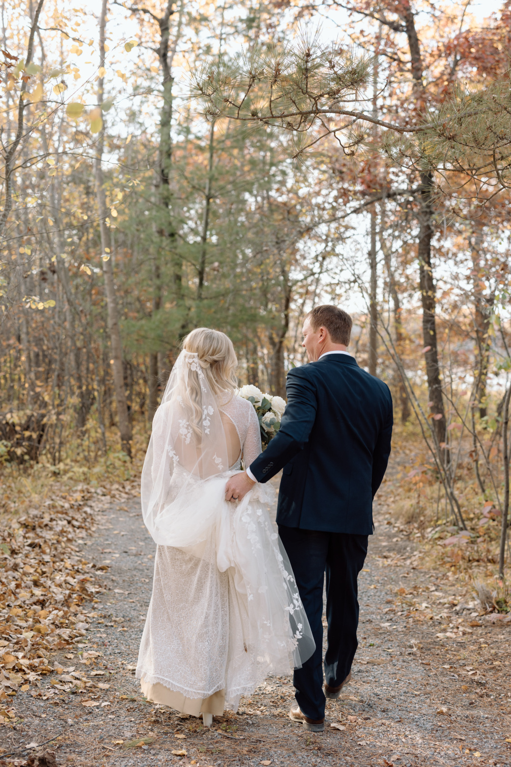 Micro-Wedding vs. Big Bash: What’s the Cost in Brainerd?